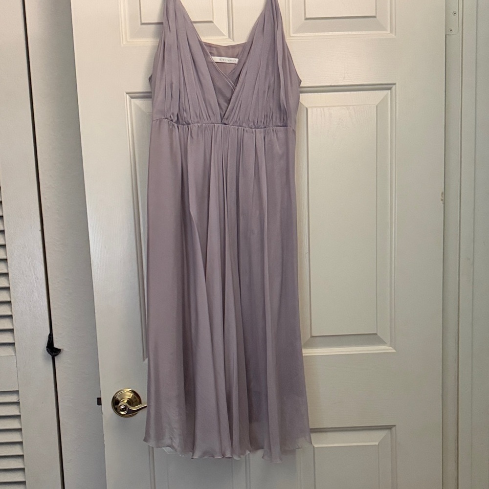 Elegant Lavender V-Neck Prom Dress